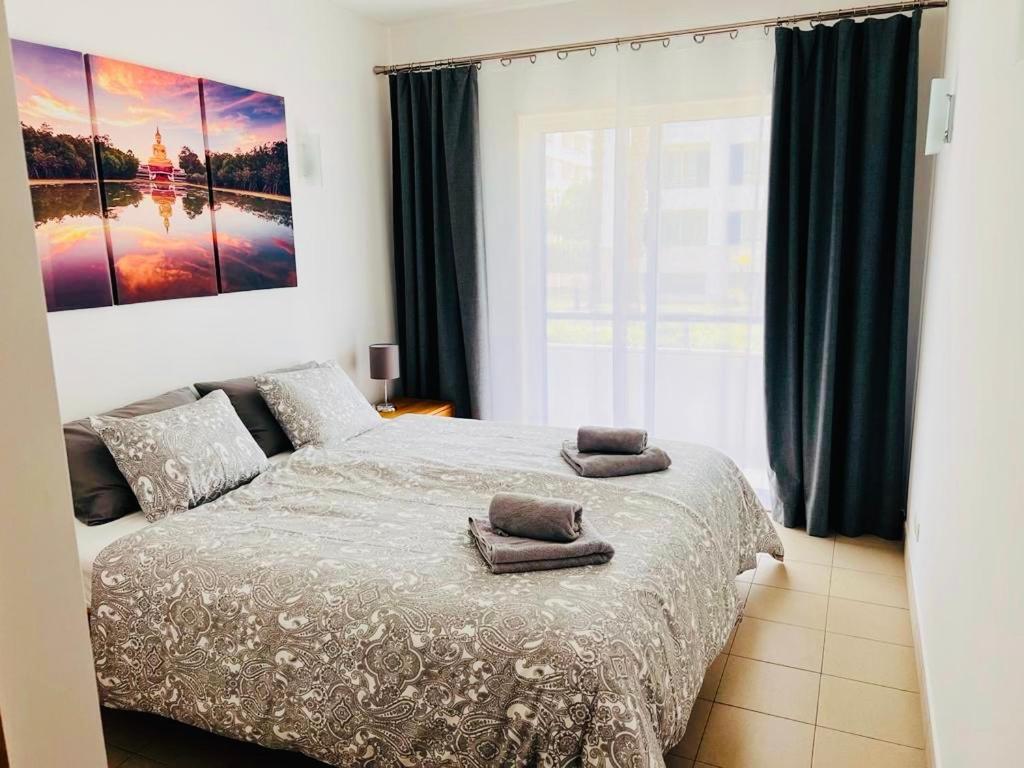Angies Marina Apartment, Includes 2 Free Passes For The Marina Pool ลากอส ภายนอก รูปภาพ